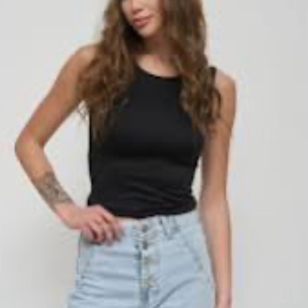 Eileen Fisher Black Sleeveless 100% Silk Crewneck Tank